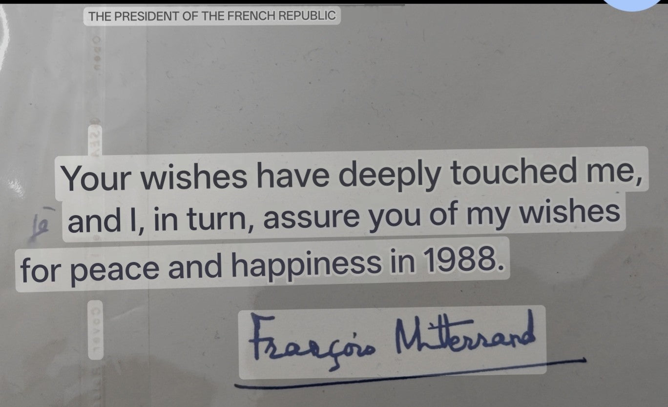 Official Postally used cover with official Post Card written by the French President Francois Mitterrand, 1987. Extremely Rare - GGG01751