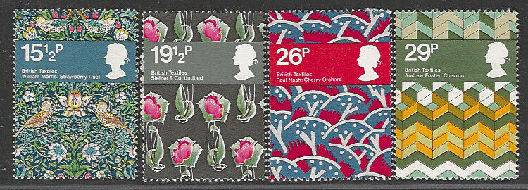 Great Britain Stamps, Complete Set of 4 Values, Mint, Backside Few Stains - VVV00648