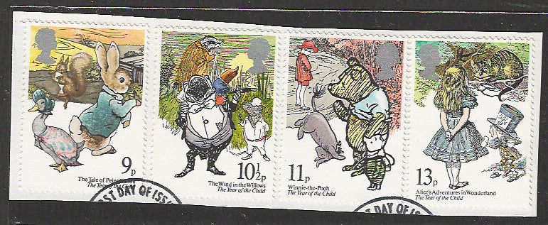 Great Britain Stamps, Used On Piece Complete Set - VVV00685