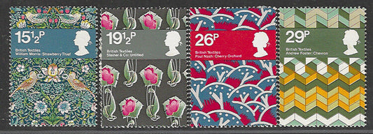 Great Britain Stamps, Complete Set of 4 Values, Mint, Backside Few Stains - VVV00648