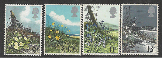 Great Britain Stamps, Complete Set of 4 Values, Mint, Backside Few Stains - VVV00662
